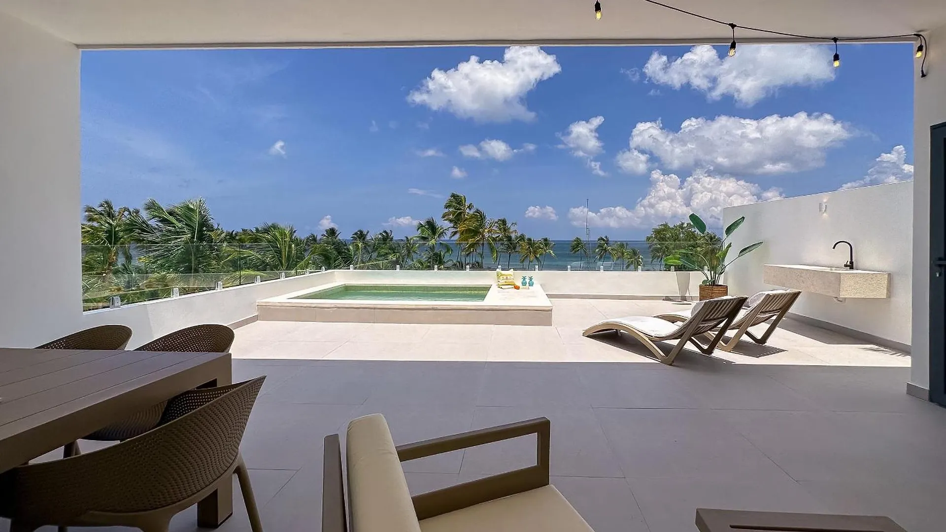 Spectacular Beach Penthouse With Ocean Views プンタ・カナ アパート